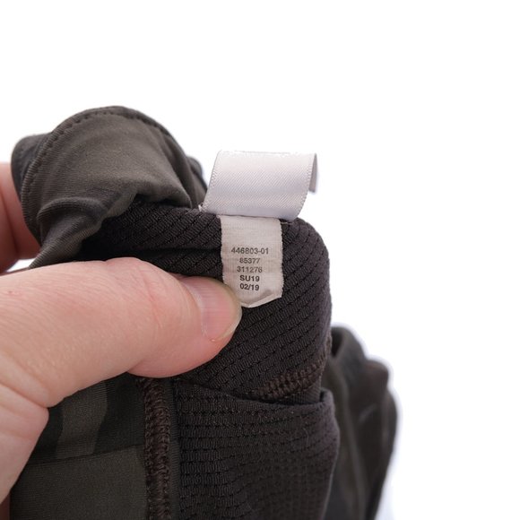 Athleta Contender Printed Bra Black Olive Camo Size Small - Picture 5 of 6